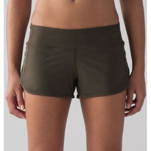 Lululemon Speed Short 2.5" Olive Sz 6